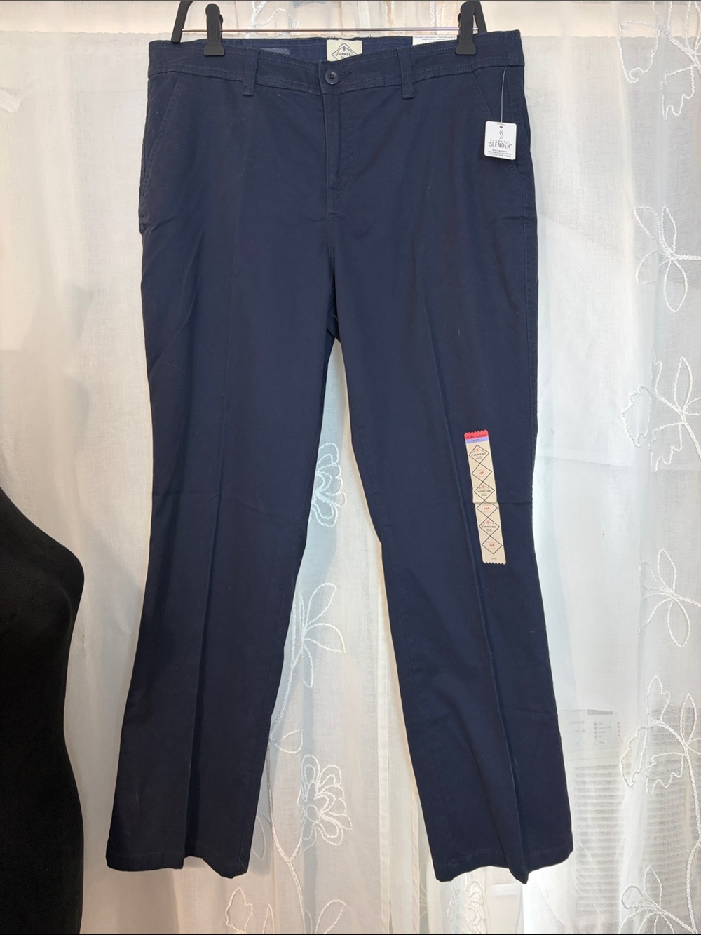 St. John's Bay Ladie’s Navy Straight-Leg Chinos 14 Petite